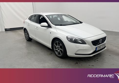 Volvo V40, 2015