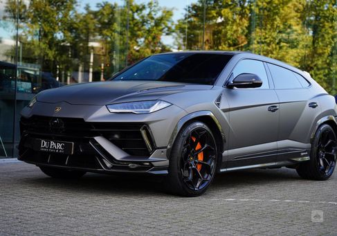 Lamborghini Urus, 2023