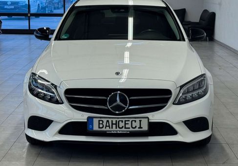 Mercedes-Benz C 180, 2020