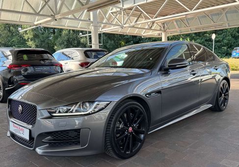 Jaguar XE, 2018