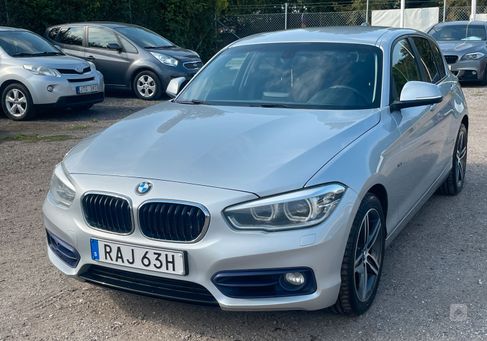 BMW 120, 2016