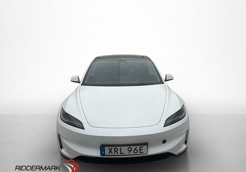 Tesla Model 3, 2024