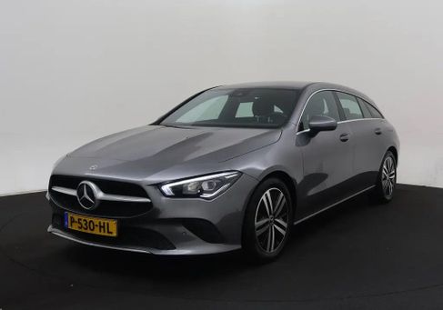 Mercedes-Benz CLA 180 Shooting Brake, 2022