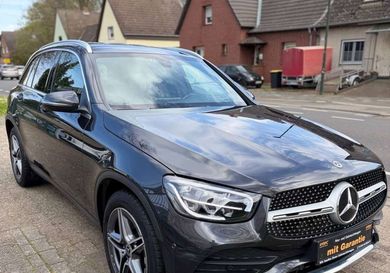 Mercedes-Benz GLC 200, 2022