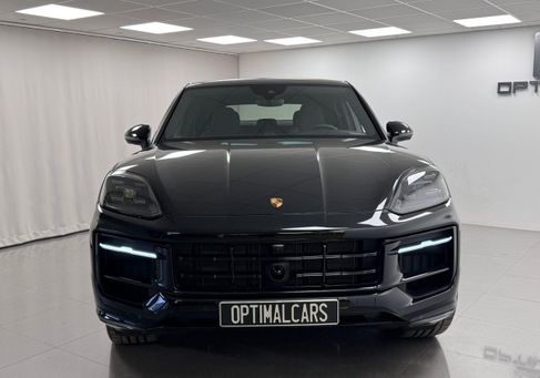 Porsche Cayenne, 2025