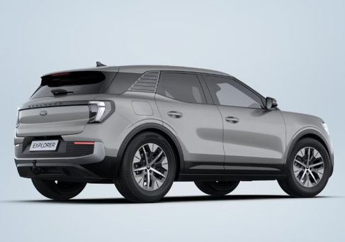 Ford Explorer, 2026 3