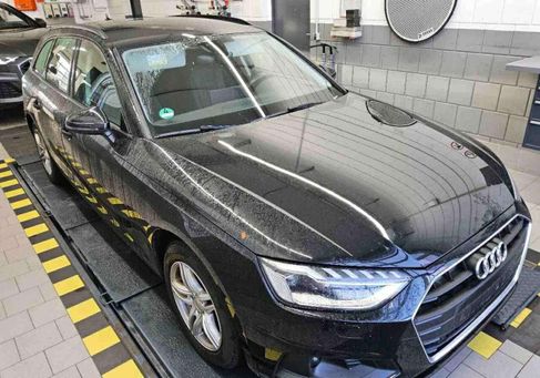 Audi A4, 2021