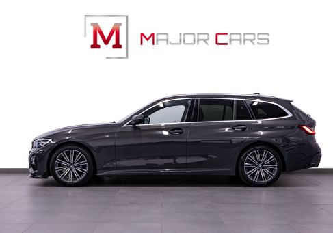 BMW 330, 2020