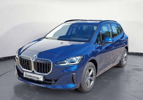 BMW 220, 2025 2