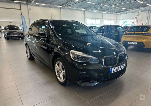 BMW 225 Active Tourer, 2021