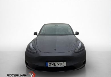 Tesla Model Y, 2021