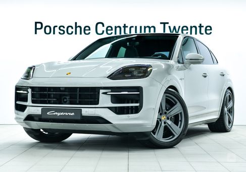 Porsche Cayenne, 2023