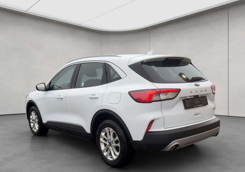 Ford Kuga, 2022