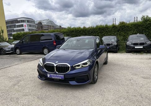 BMW 118, 2023