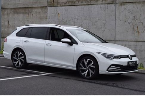 Volkswagen Golf, 2022 3