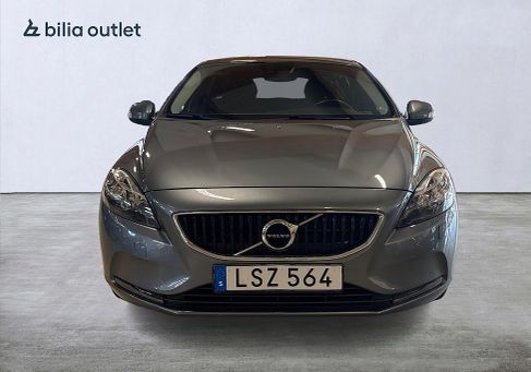 Volvo V40, 2018