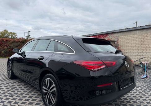 Mercedes-Benz CLA 250, 2022