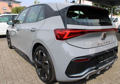 Cupra Born, 2024