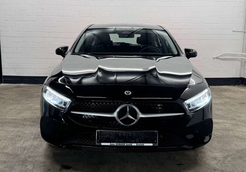 Mercedes-Benz A 180, 2025