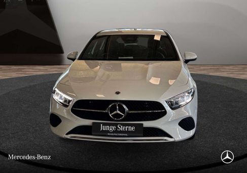 Mercedes-Benz A 180, 2026
