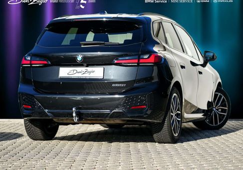 BMW 220, 2025