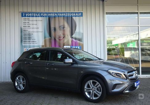 Mercedes-Benz GLA 180, 2017