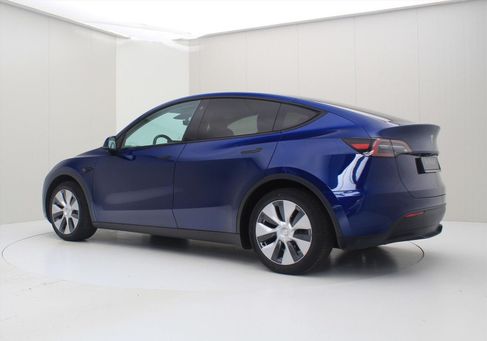 Tesla Model Y, 2023 3