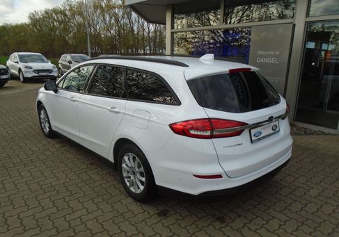 Ford Mondeo, 2022 3