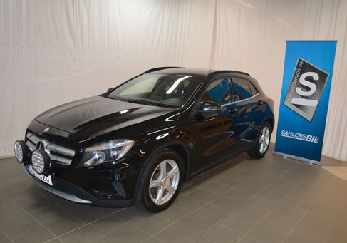 Mercedes-Benz GLA 220, 2014