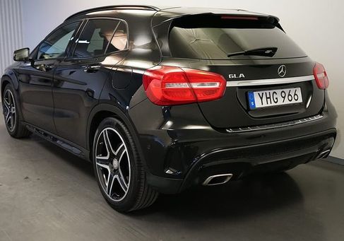 Mercedes-Benz GLA 180, 2016