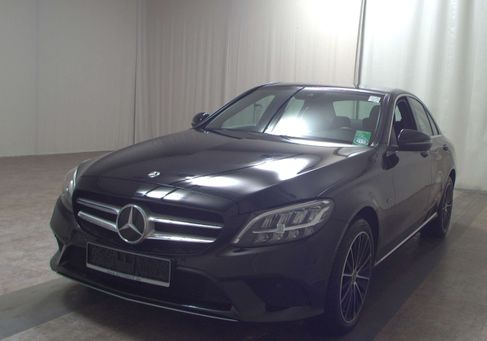 Mercedes-Benz C 300, 2020