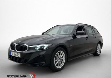 BMW 330, 2023