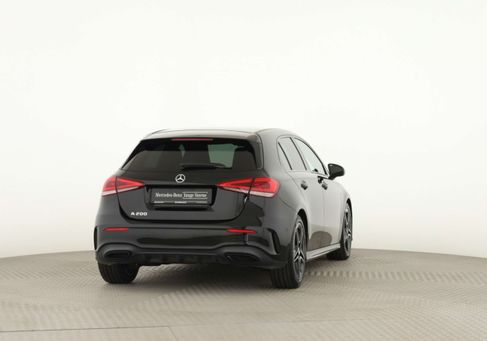Mercedes-Benz A 200, 2021