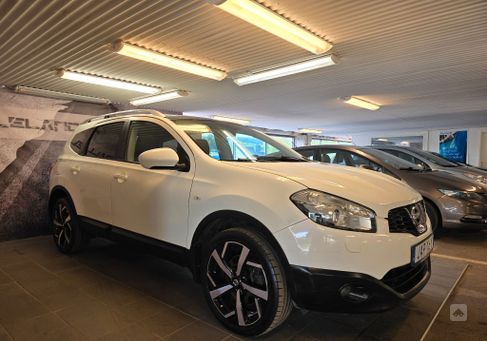 Nissan Qashqai+2, 2012