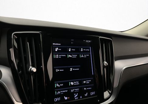 Volvo V60, 2021