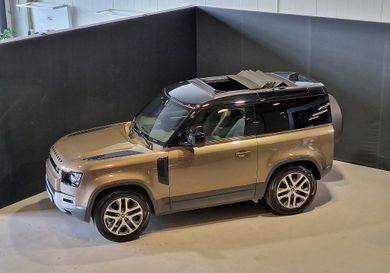 Land Rover Defender, 2021