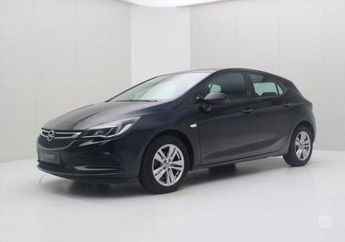 Opel Astra, 2019