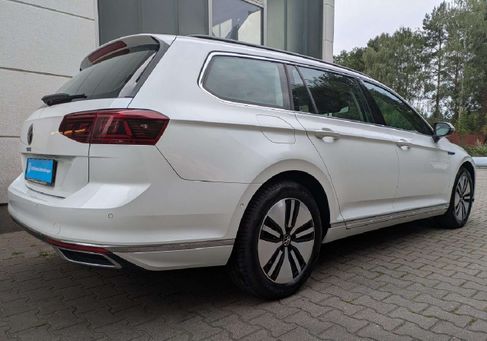 Volkswagen Passat Variant, 2022 3
