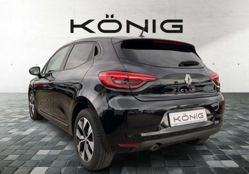 Renault Clio, 2023