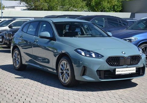 BMW 120, 2025