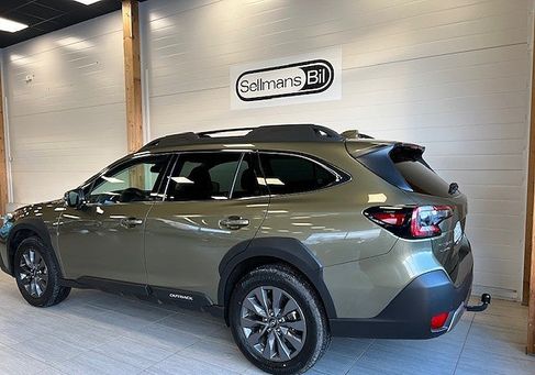 Subaru OUTBACK, 2022