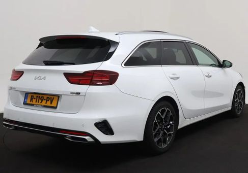 Kia Cee'd Sportswagon, 2022