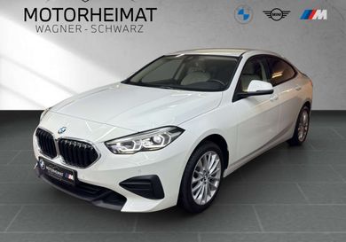 BMW 220, 2023