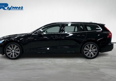Volvo V60, 2022
