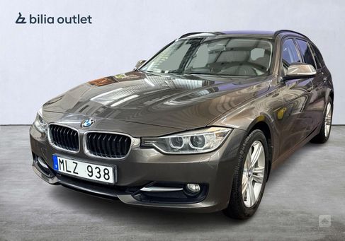 BMW 318, 2013