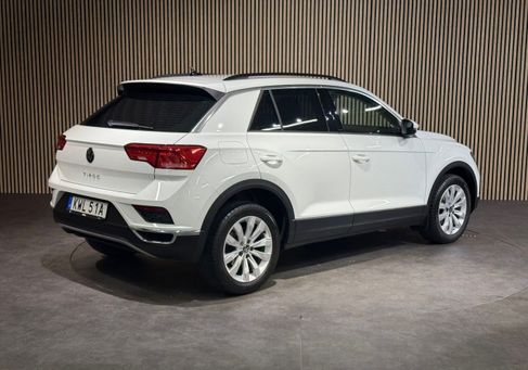 Volkswagen T-Roc, 2021 3