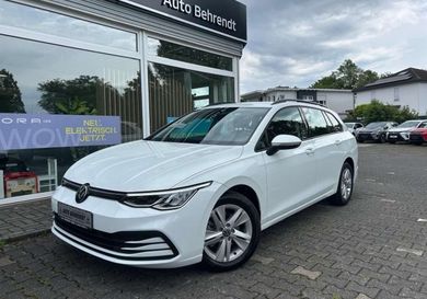 Volkswagen Golf, 2023