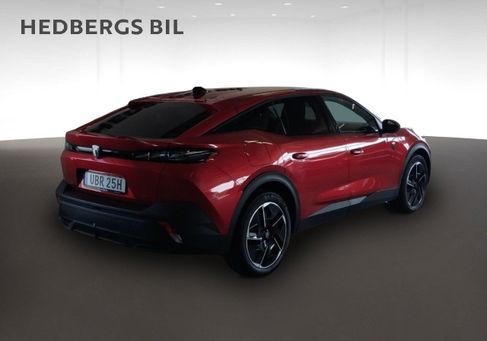 Peugeot 408, 2022