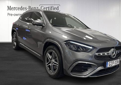 Mercedes-Benz GLA 200, 2025