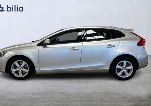 Volvo V40, 2018